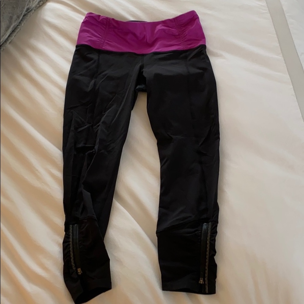 Lululemon workout pants size 6